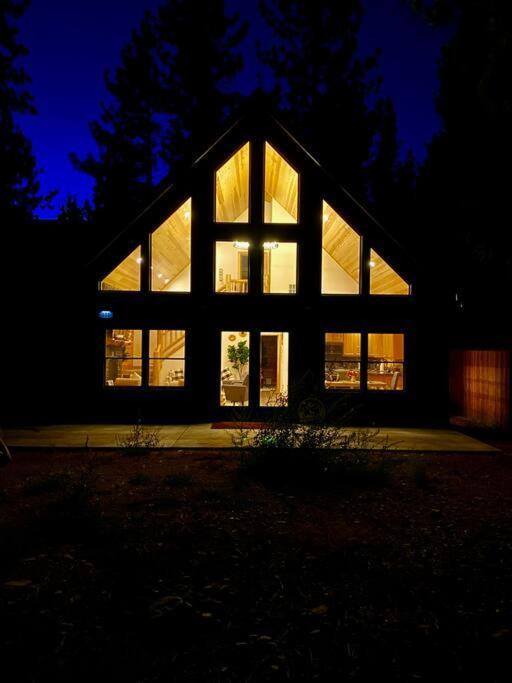 Modern Family Cabin Mins To Lake, Slopes & Hikes Big Bear City Eksteriør billede