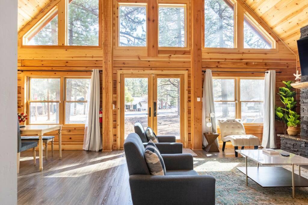 Modern Family Cabin Mins To Lake, Slopes & Hikes Big Bear City Eksteriør billede